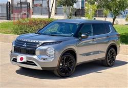 میتسوبیشی ئاوتلاندەر